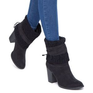 SHOE DAZZLE DEYONA BLACK SWEATER BOOTS, SIZE 9.5
